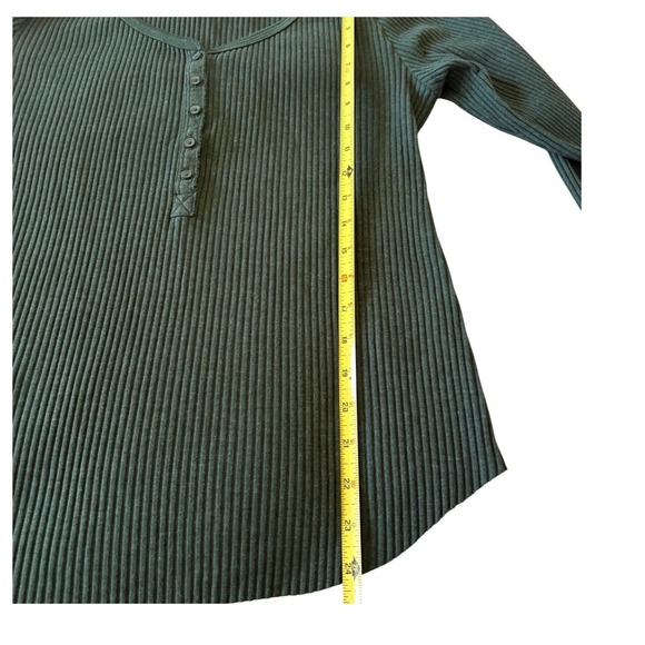 Aerie Womens XL Forest Green Ribbed Long Sleeve Henley Top Curved Hem Scoop Neck - Picture 4 of 7